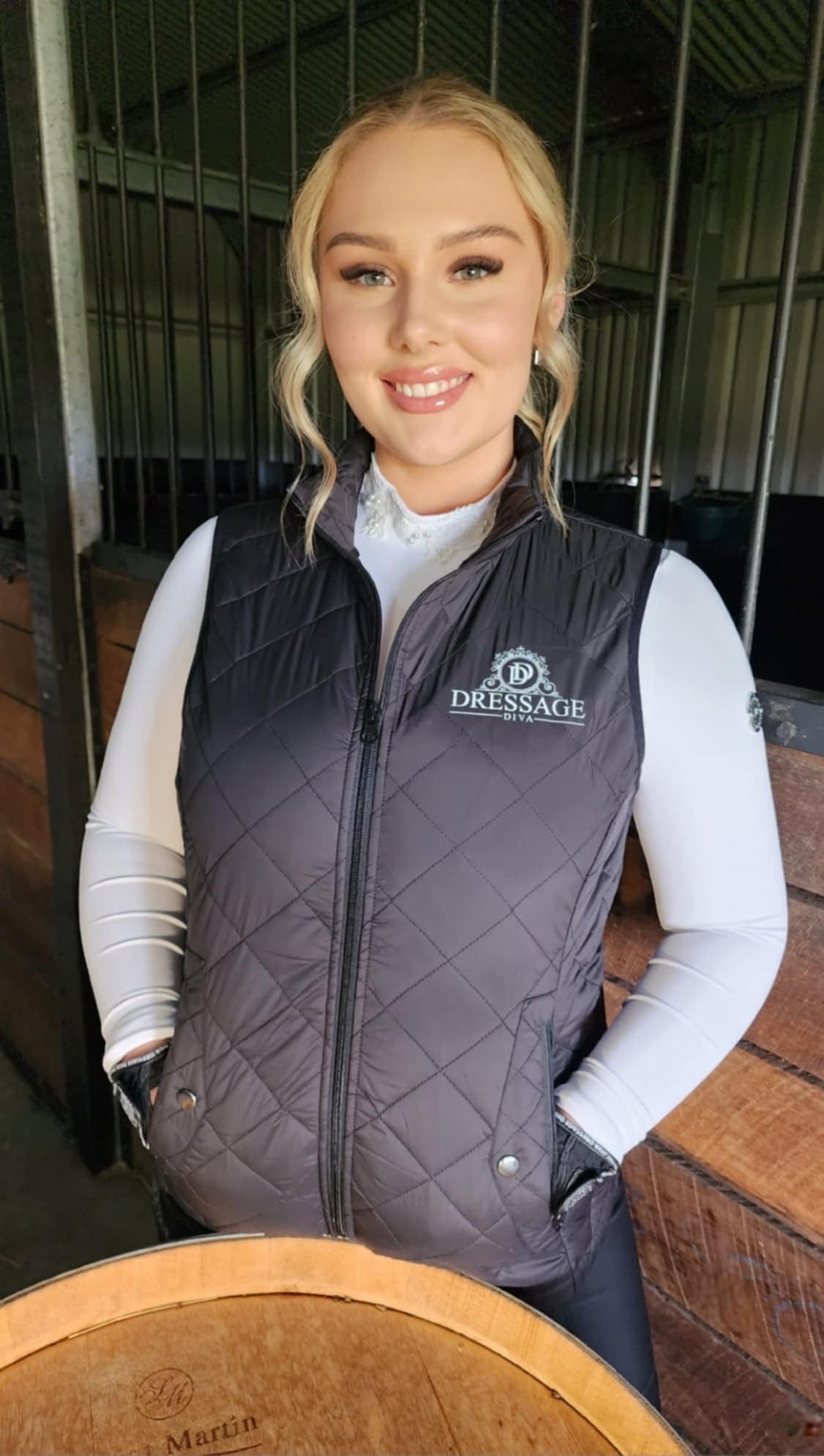 Light weight quilted vest with side pockets